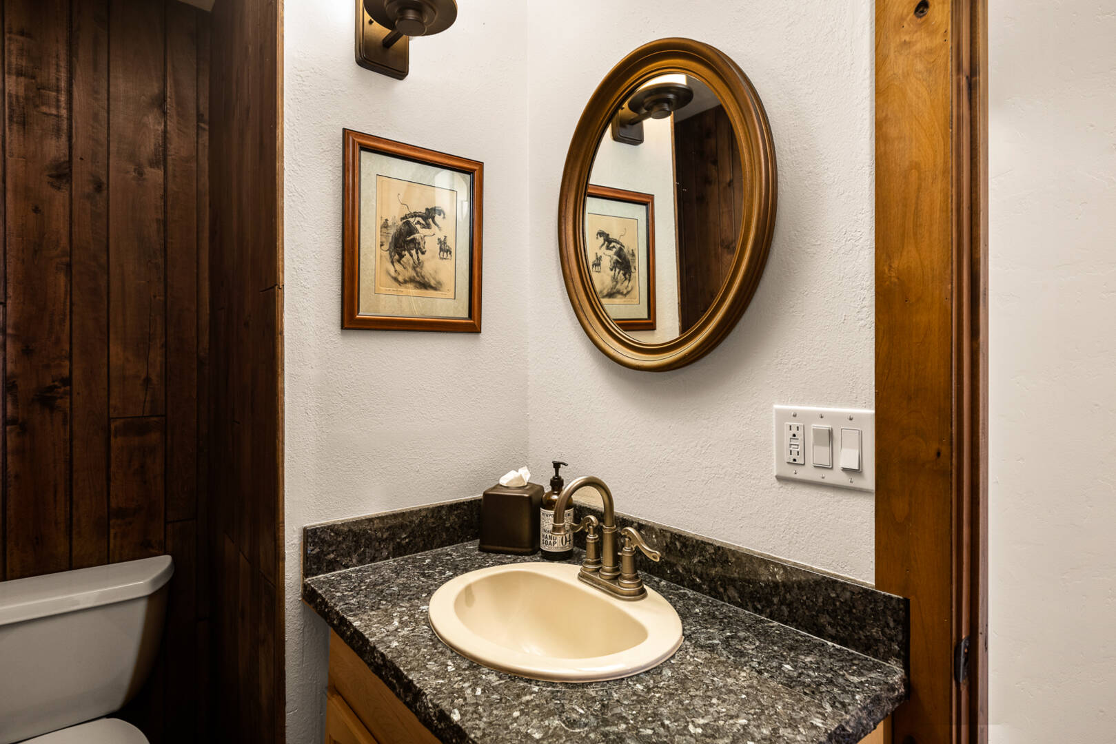 1335 Mooring Rd Columbia Falls, MT 59912