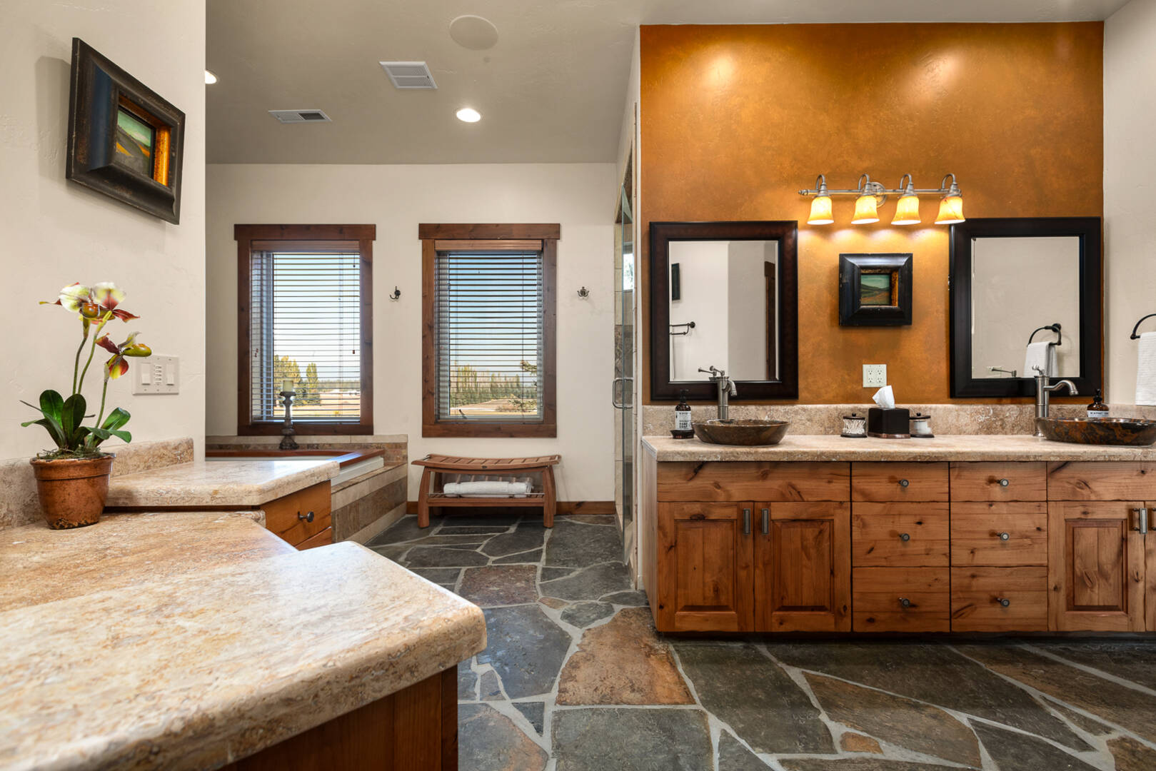 1335 Mooring Rd Columbia Falls, MT 59912