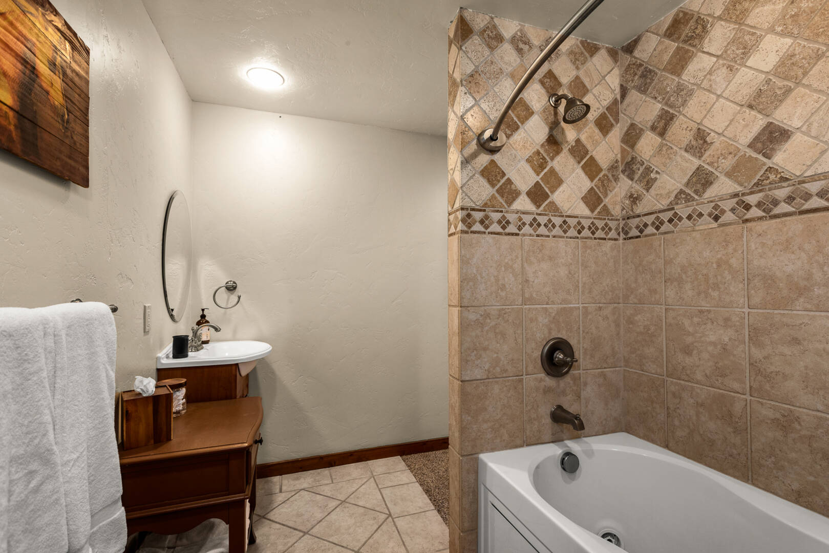 1335 Mooring Rd Columbia Falls, MT 59912