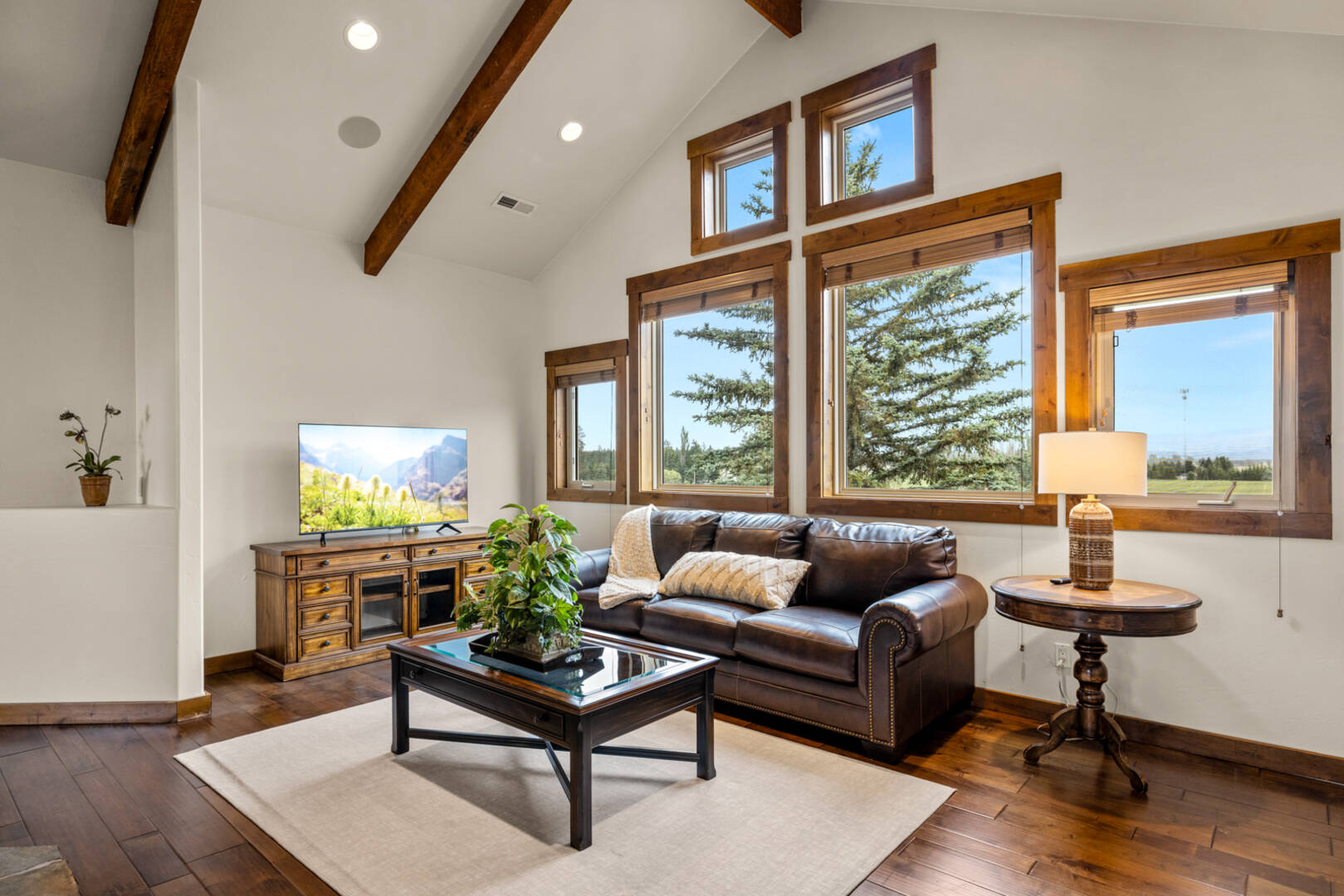1335 Mooring Rd Columbia Falls, MT 59912