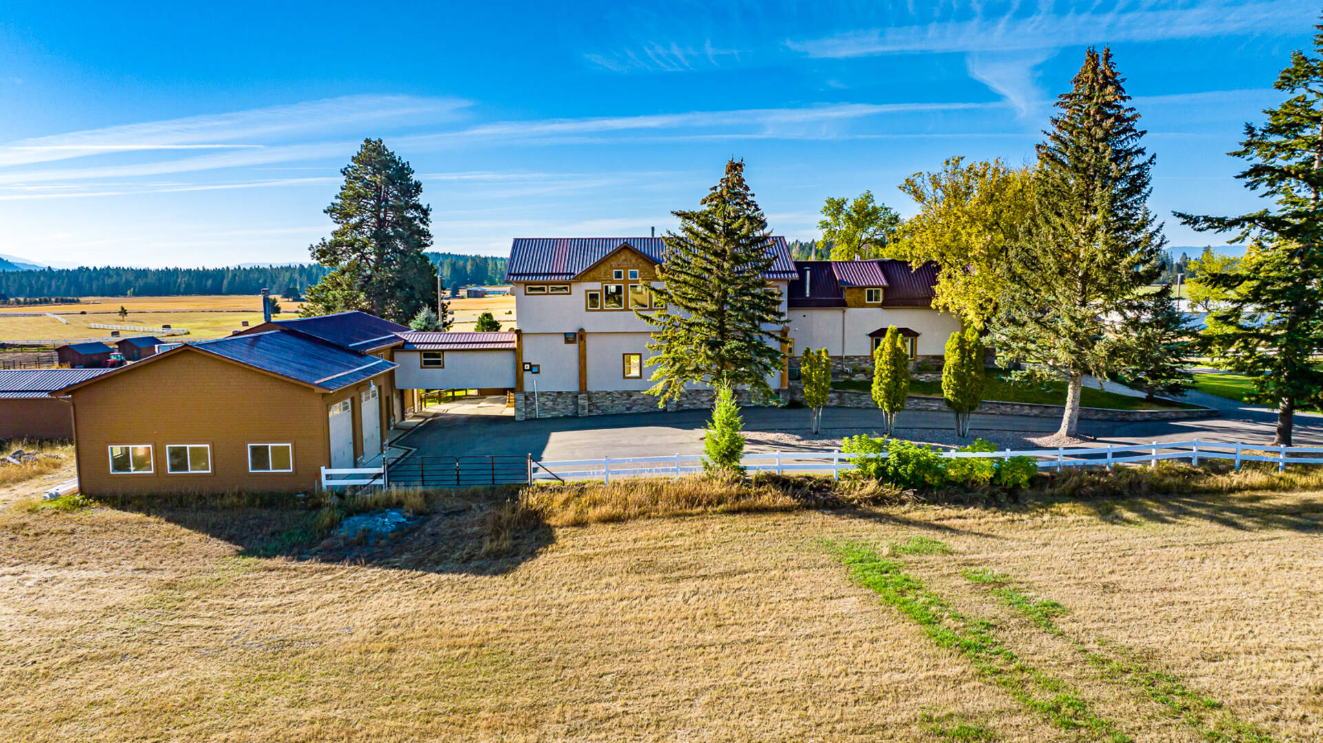 1335 Mooring Rd Columbia Falls, MT 59912