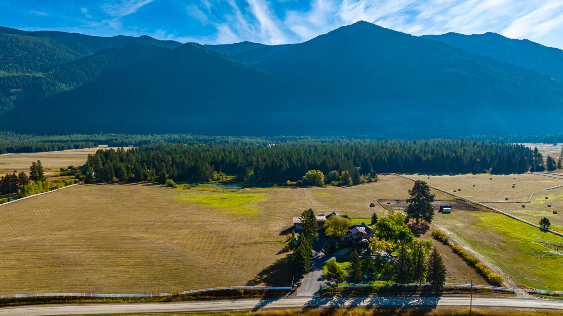 1335 Mooring Rd Columbia Falls, MT 59912