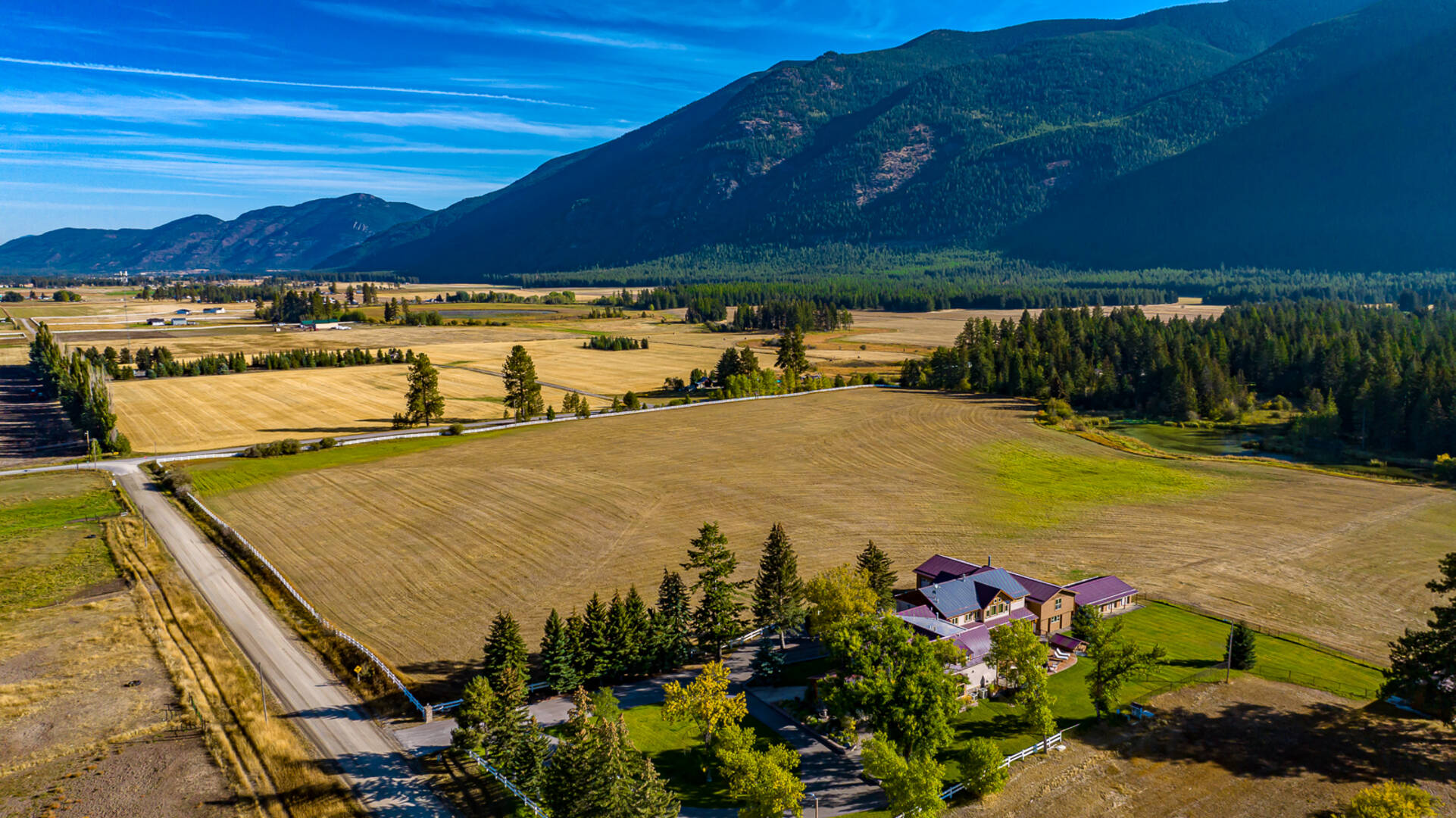 1335 Mooring Rd Columbia Falls, MT 59912