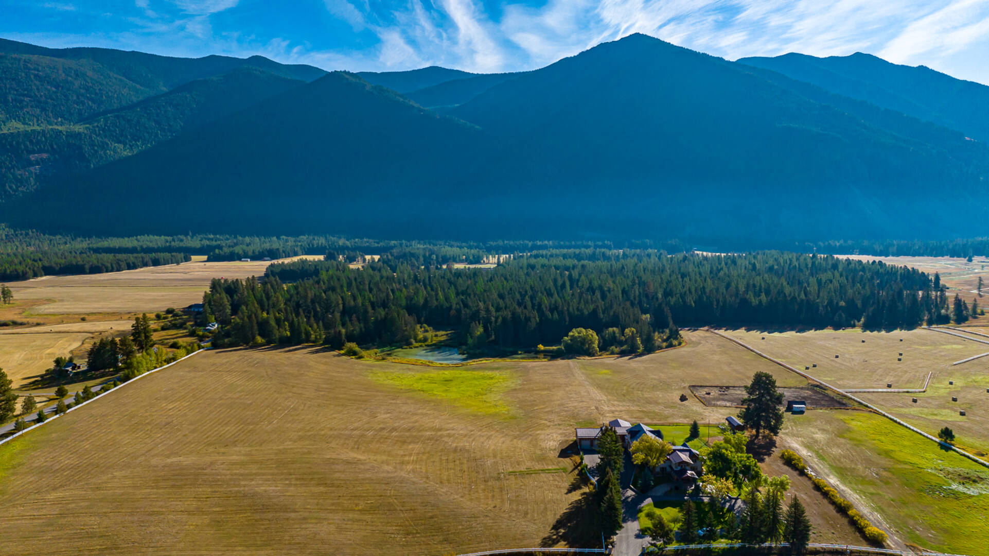 1335 Mooring Rd Columbia Falls, MT 59912