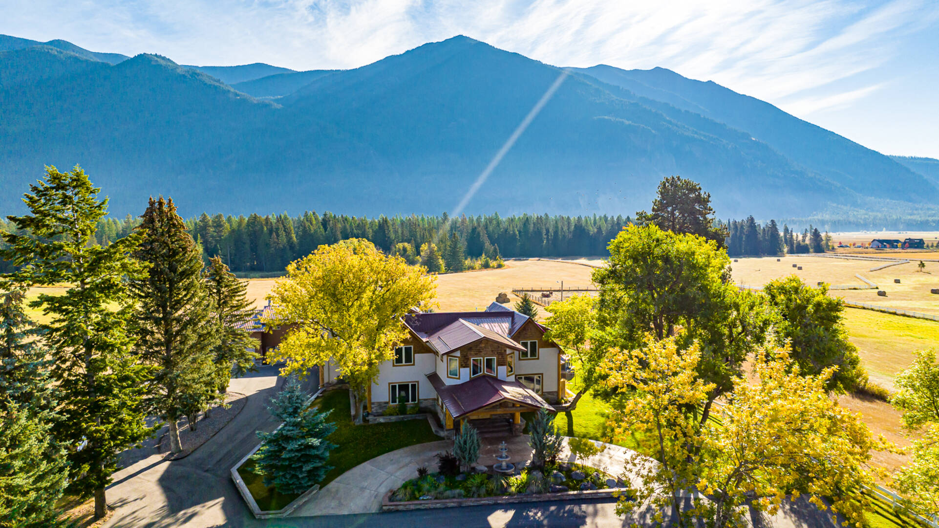 1335 Mooring Rd Columbia Falls, MT 59912