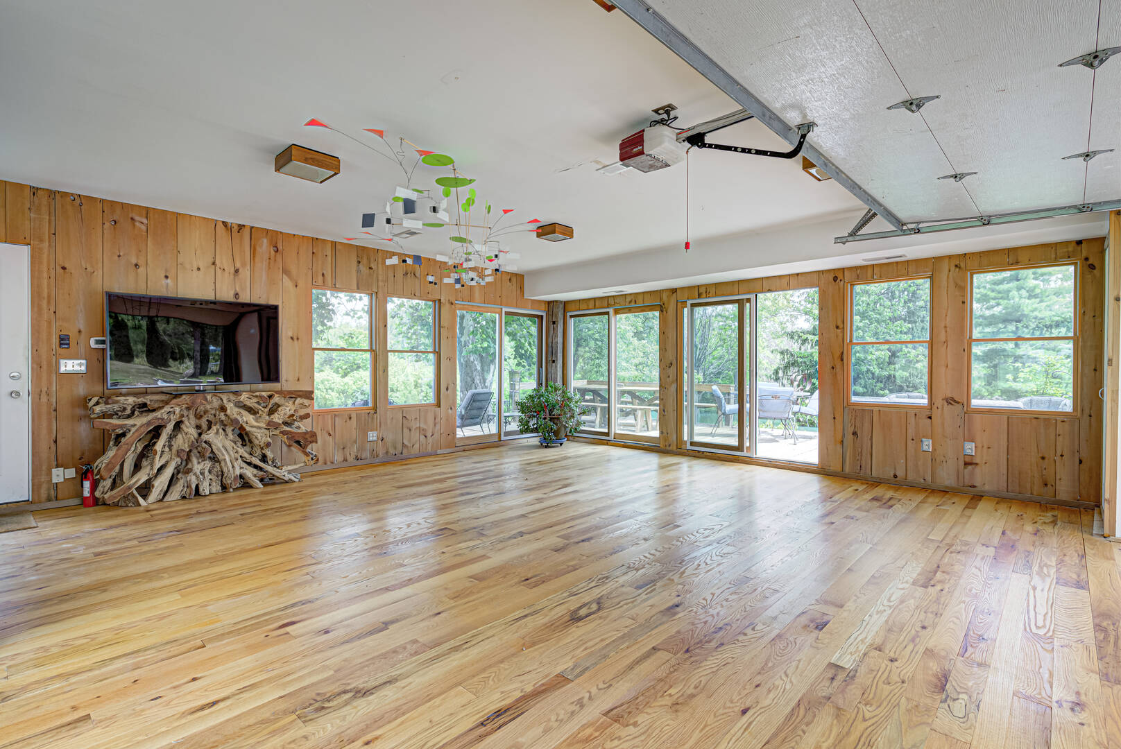 5810 N. County Road 600 W. Gaston, IN 47342