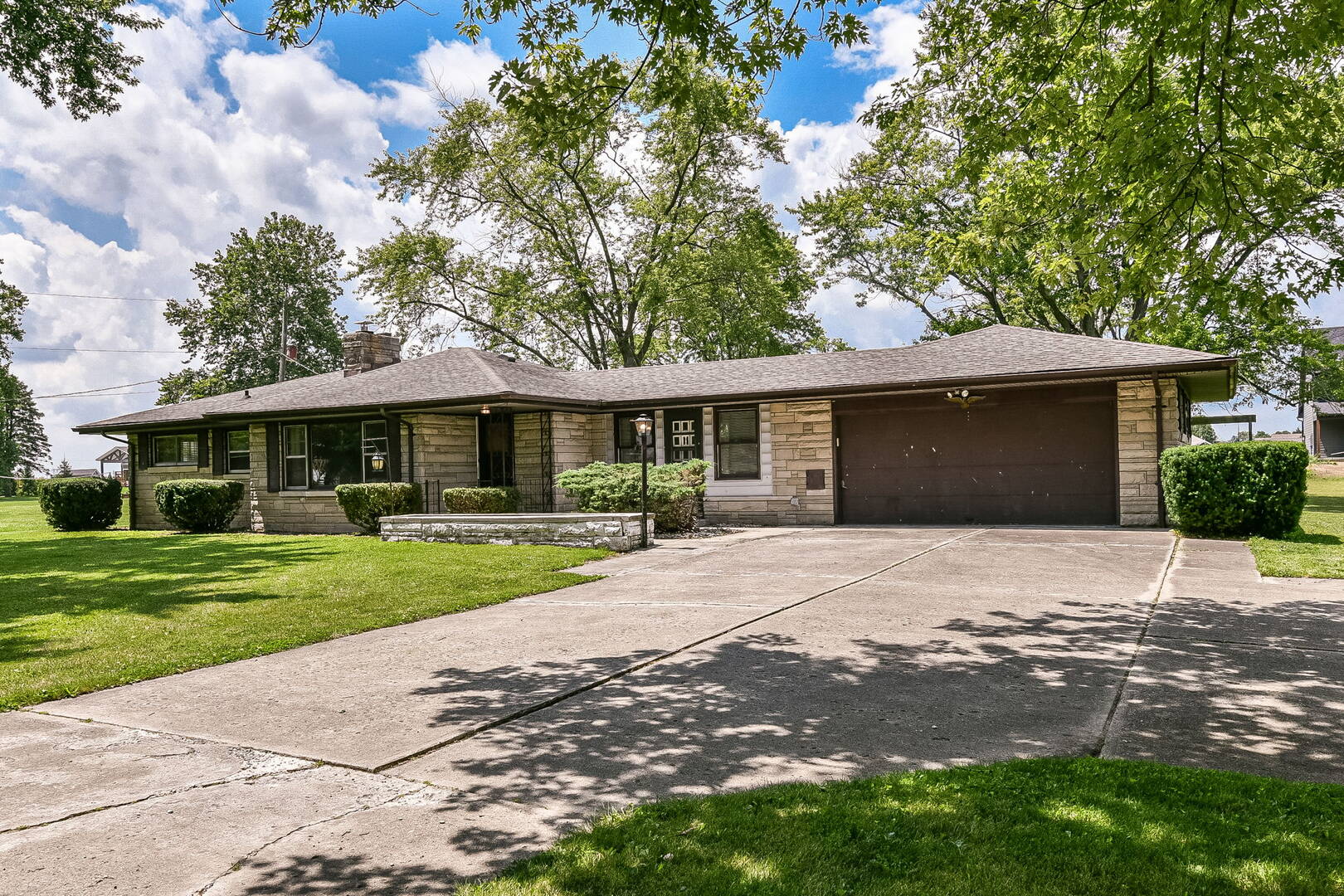 3163 S. State Road 13 Lapel, IN 46051