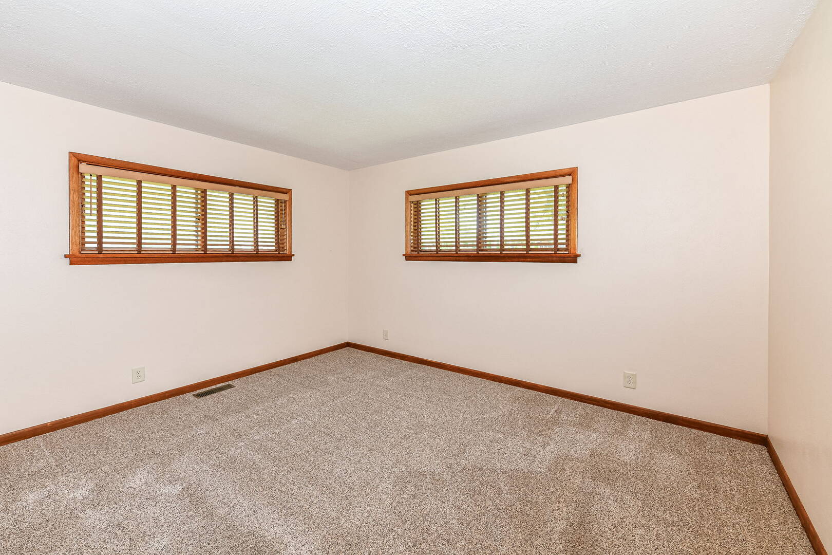 3163 S. State Road 13 Lapel, IN 46051