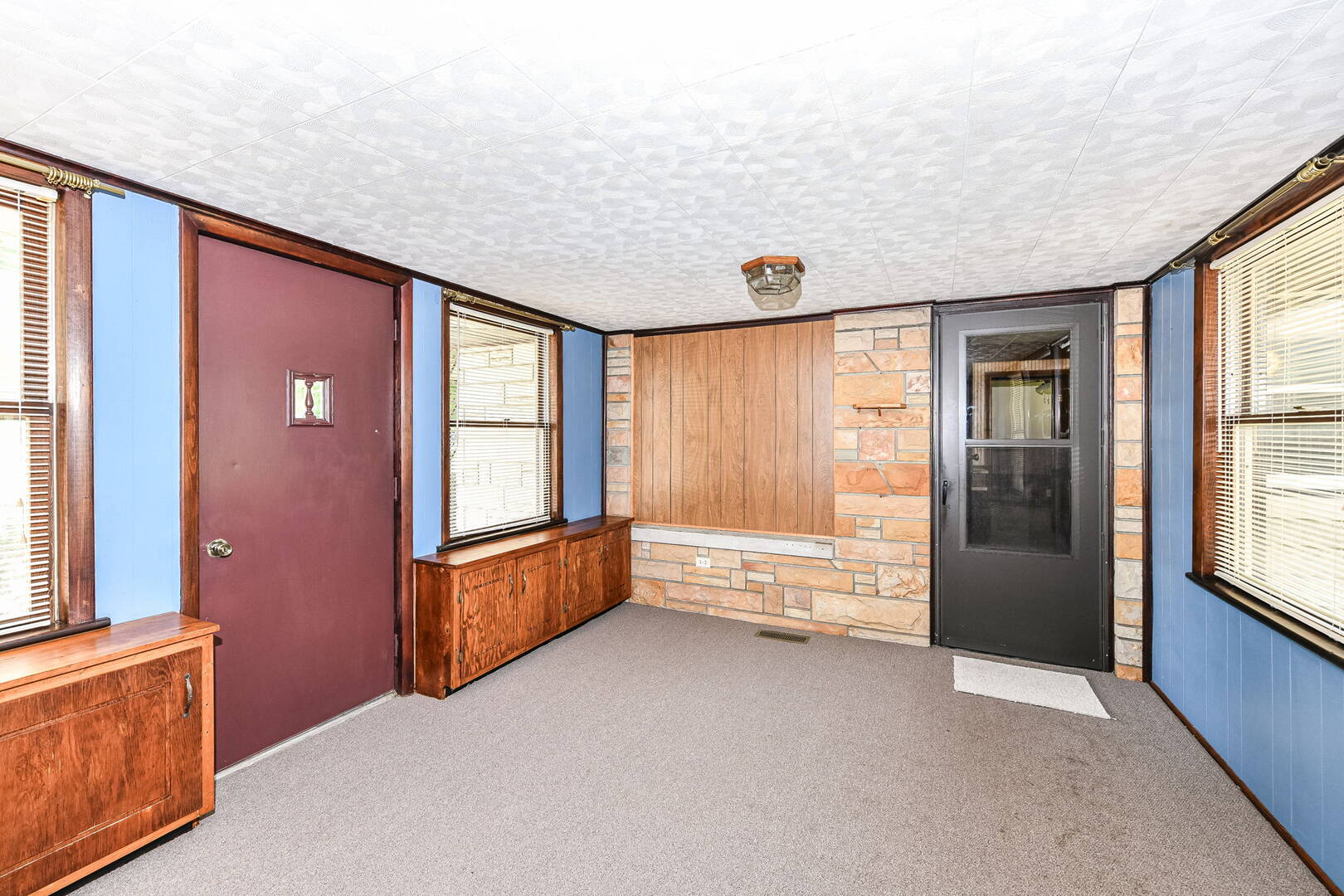 3163 S. State Road 13 Lapel, IN 46051