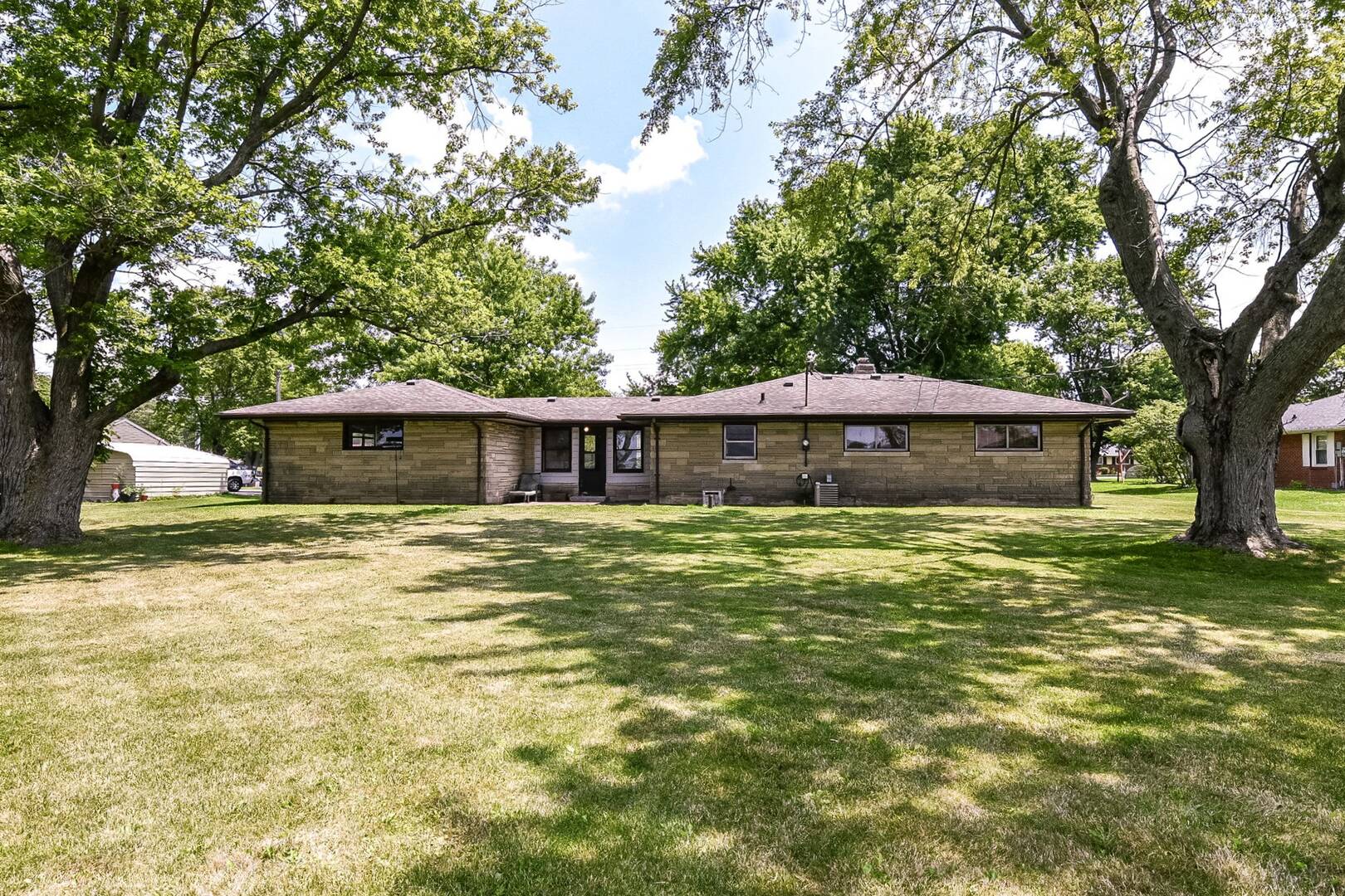 3163 S. State Road 13 Lapel, IN 46051