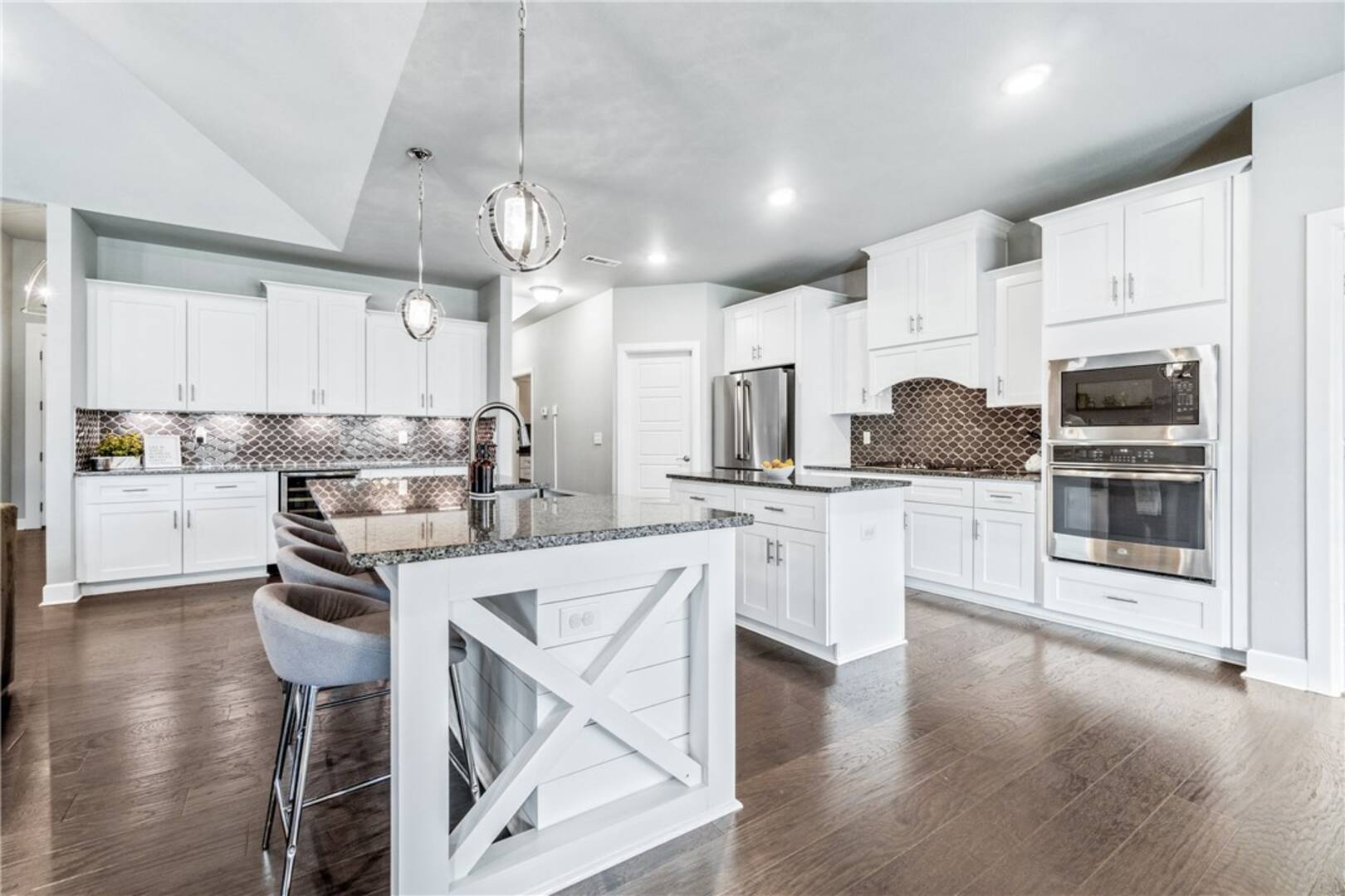 1061 Silver Maple St Centerton, AR 72719