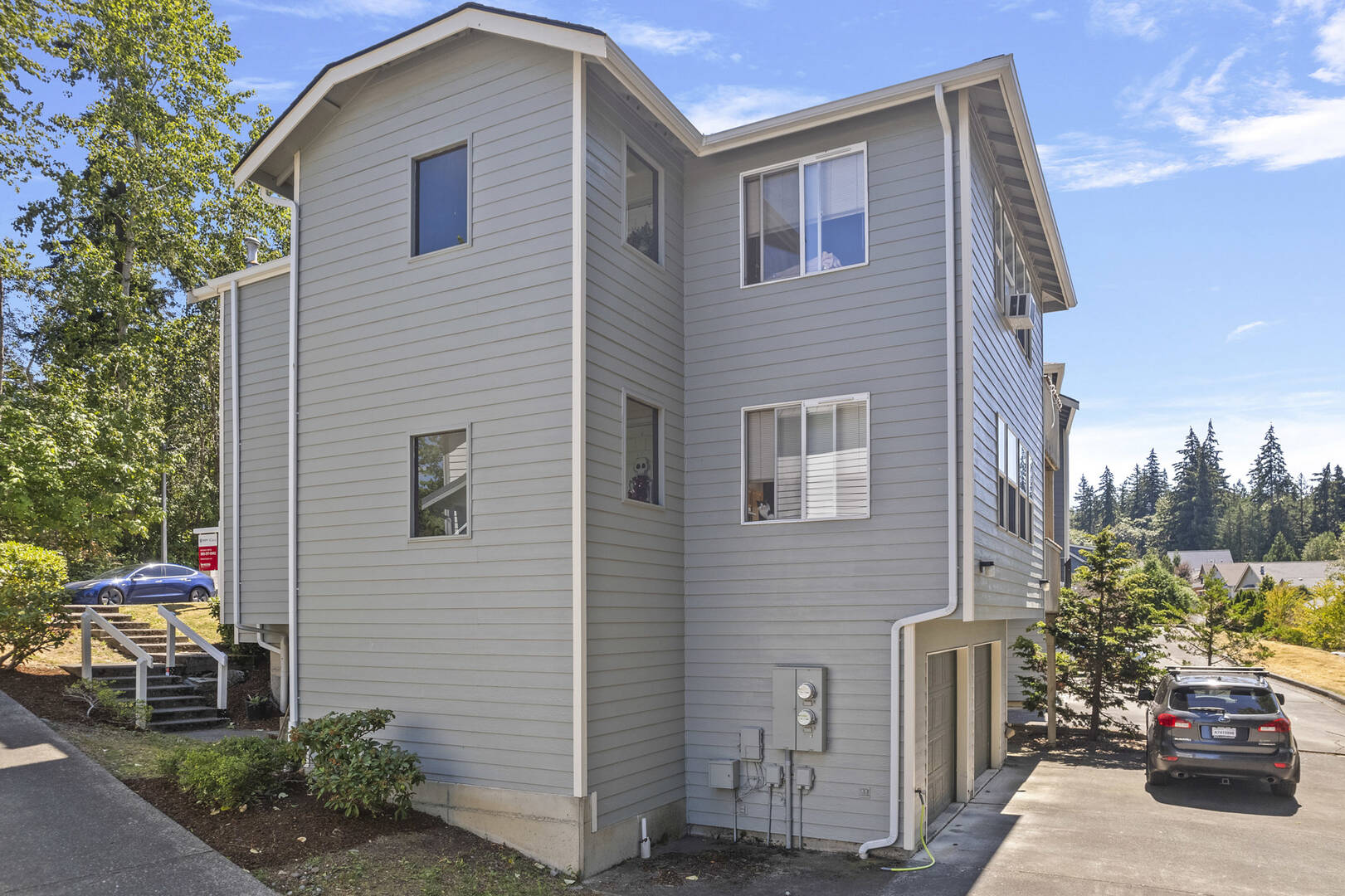 809 & 811 Blueberry Ln Bellingham, WA 98229