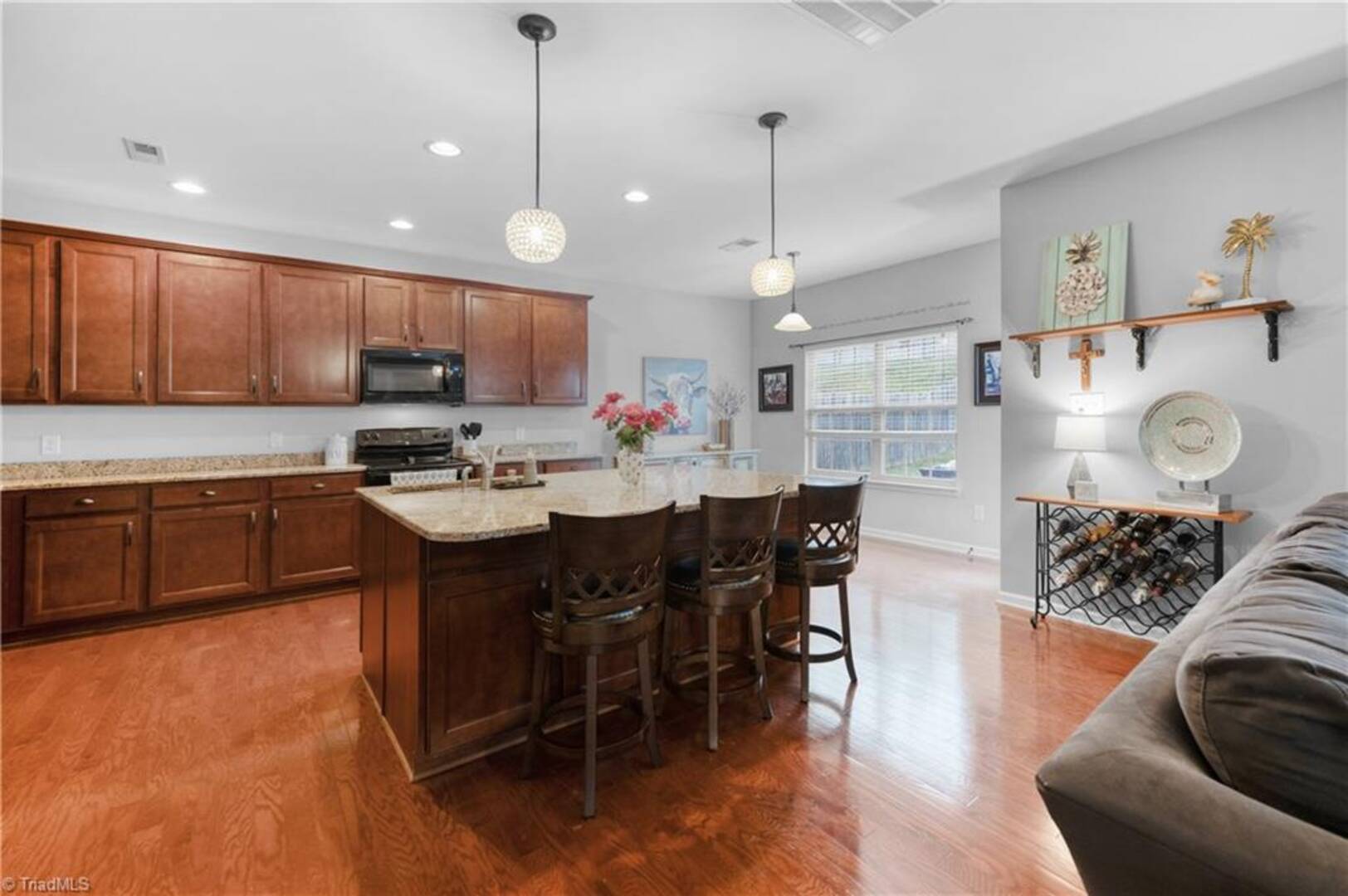 2941 Mirasol Ct Walkertown, NC 27051