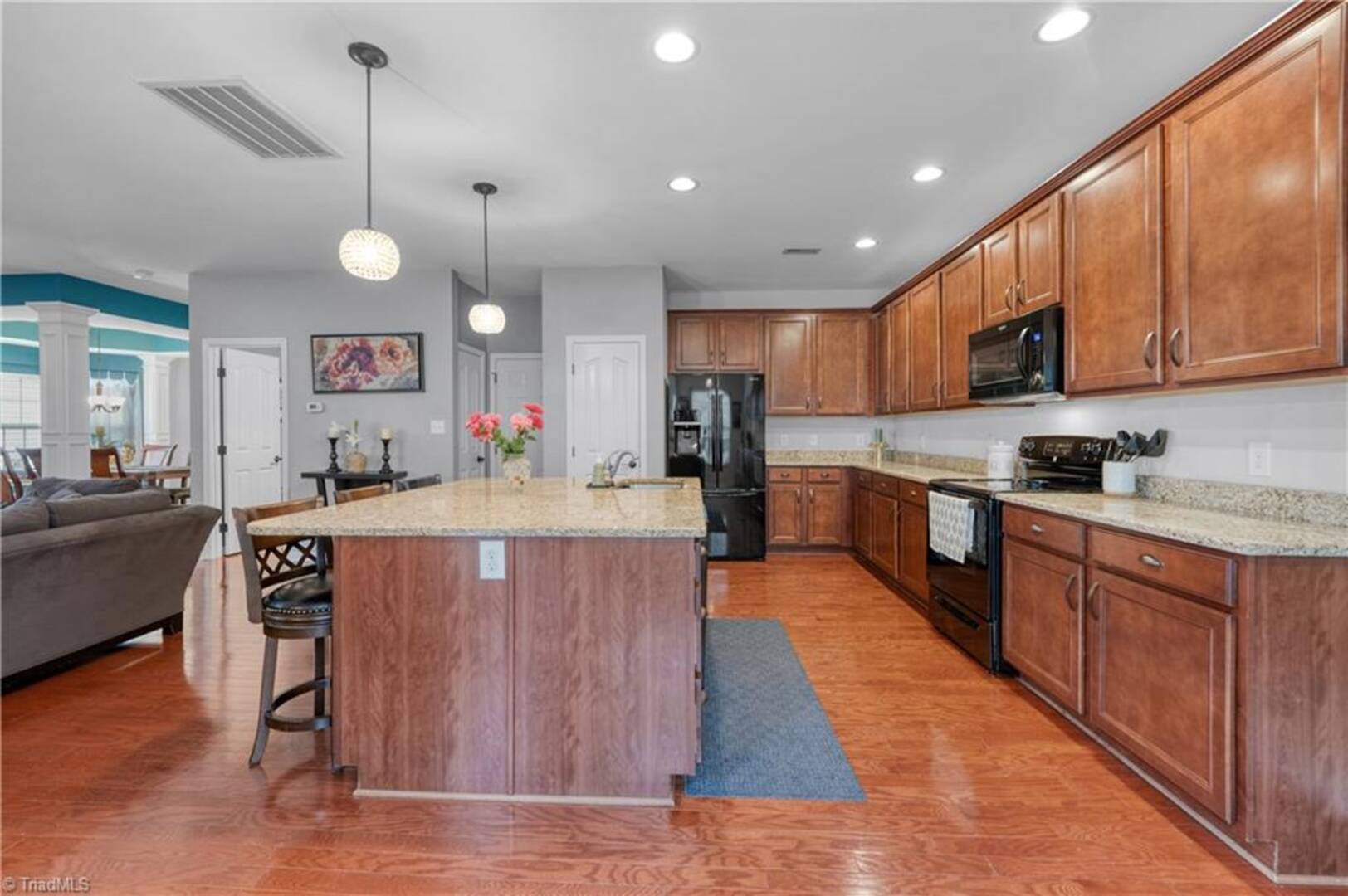 2941 Mirasol Ct Walkertown, NC 27051