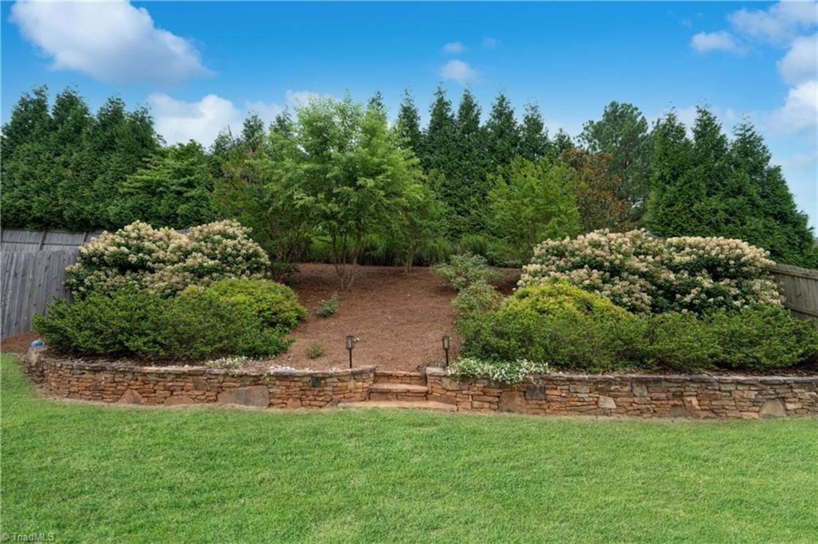 2941 Mirasol Ct Walkertown, NC 27051
