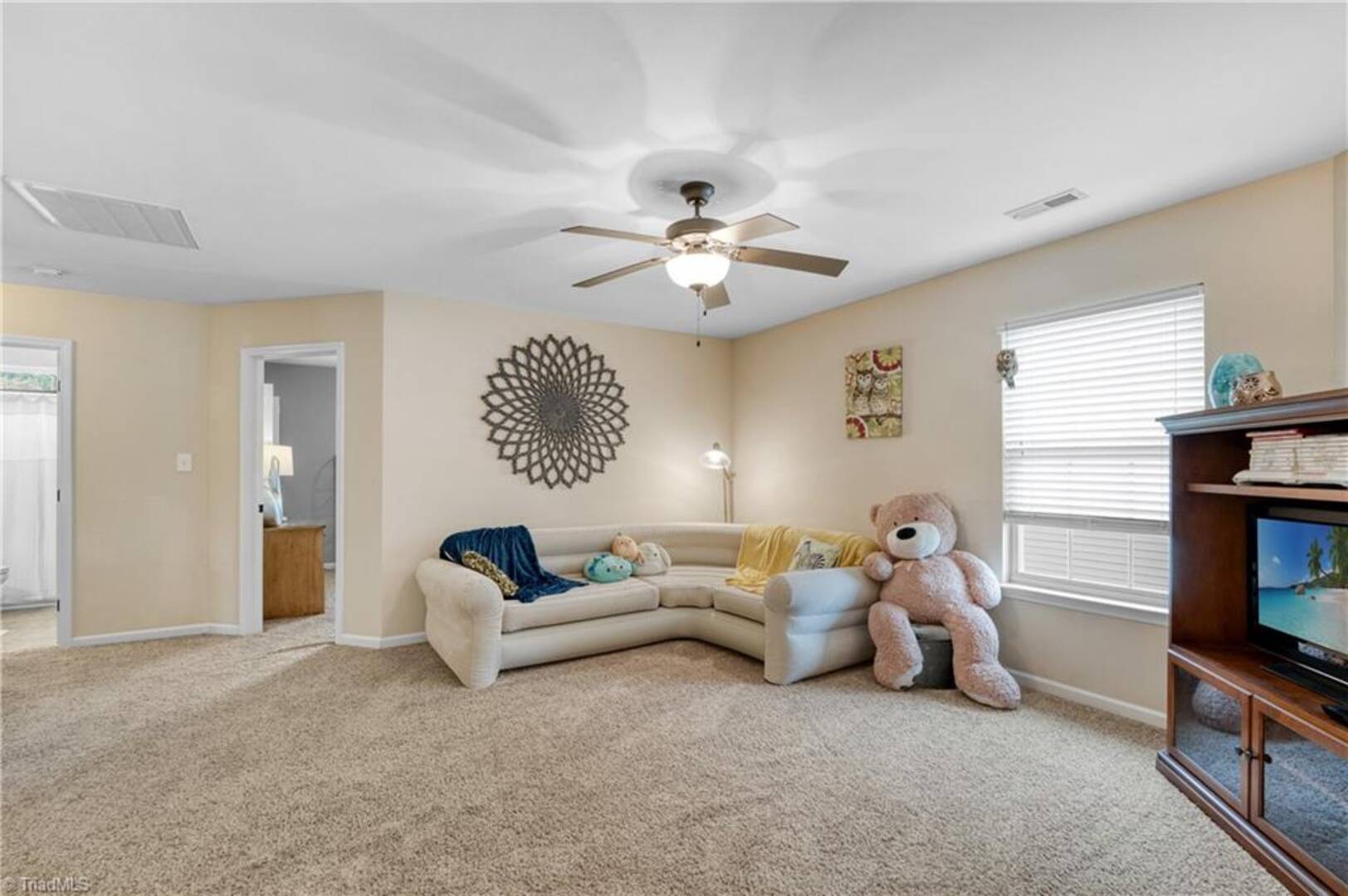 2941 Mirasol Ct Walkertown, NC 27051