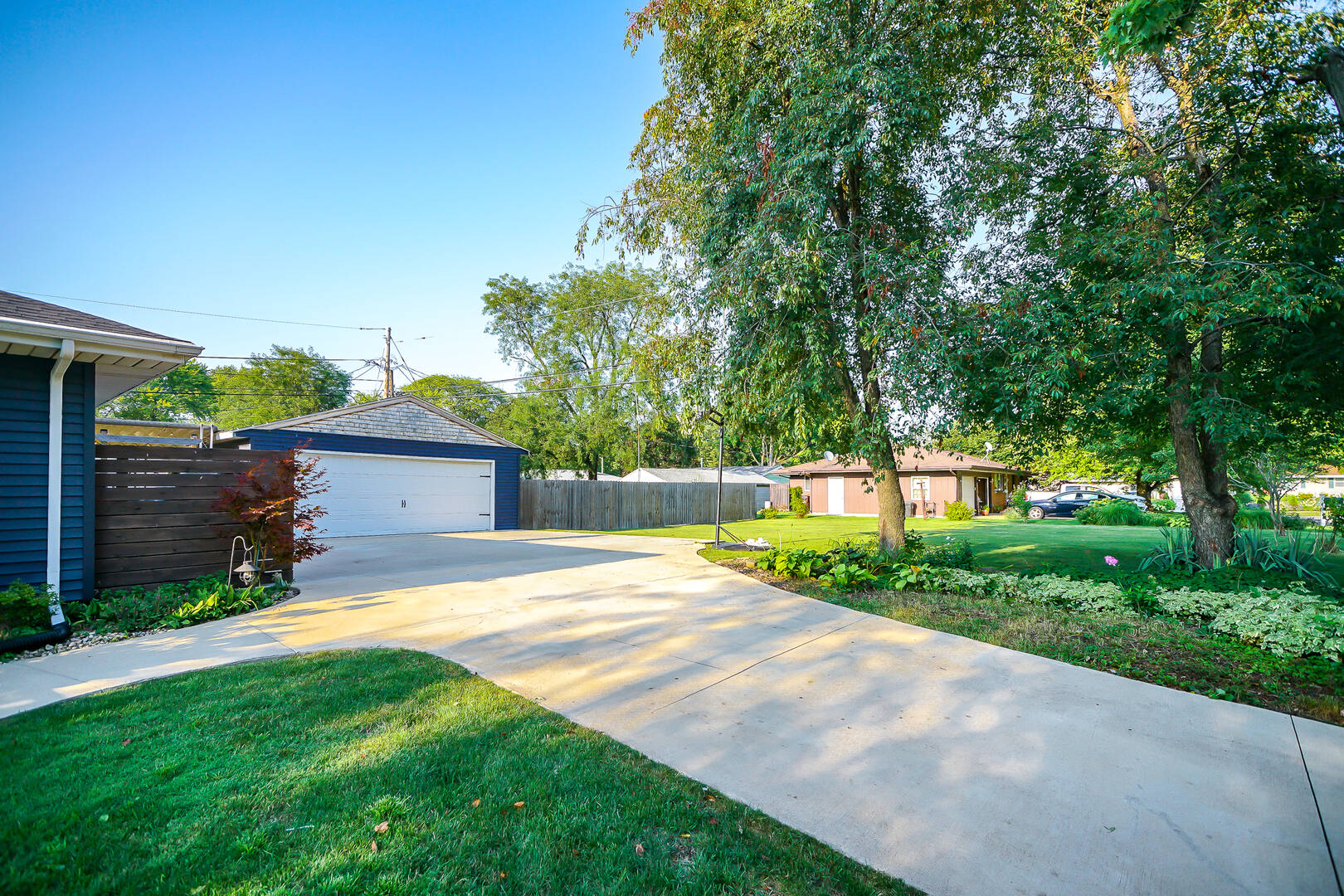 1907 West Cimarron Drive Peoria, Illinois 61614