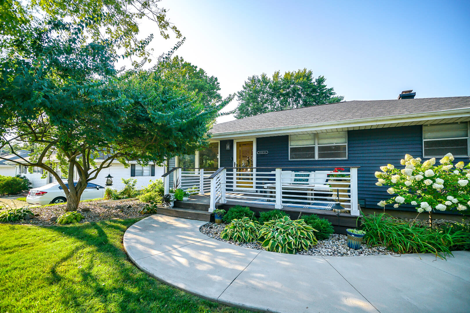 1907 West Cimarron Drive Peoria, Illinois 61614