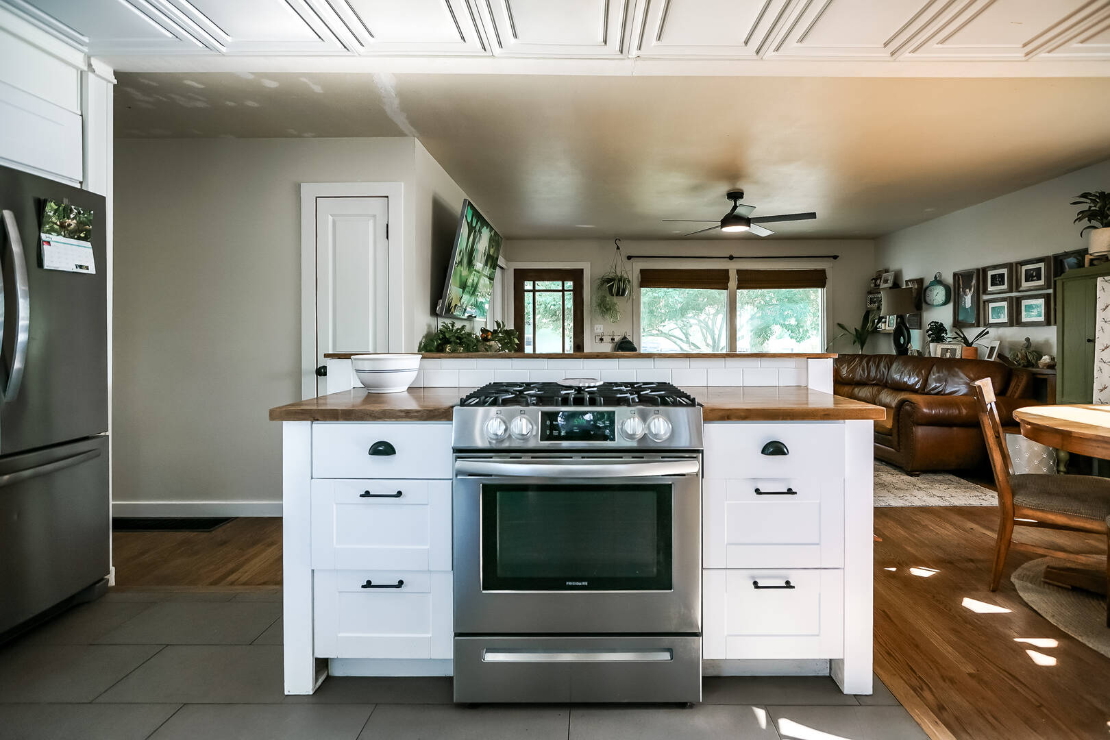 1907 West Cimarron Drive Peoria, Illinois 61614