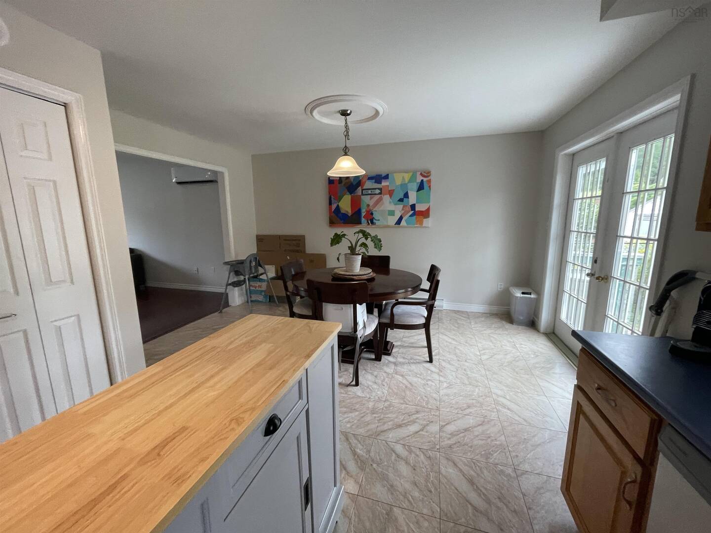 47 Victoria Dr Lower Sackville, NS B4C4C4