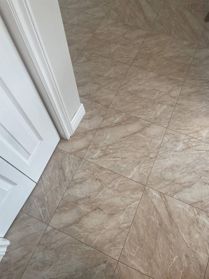 47 Victoria Dr Lower Sackville, NS B4C4C4