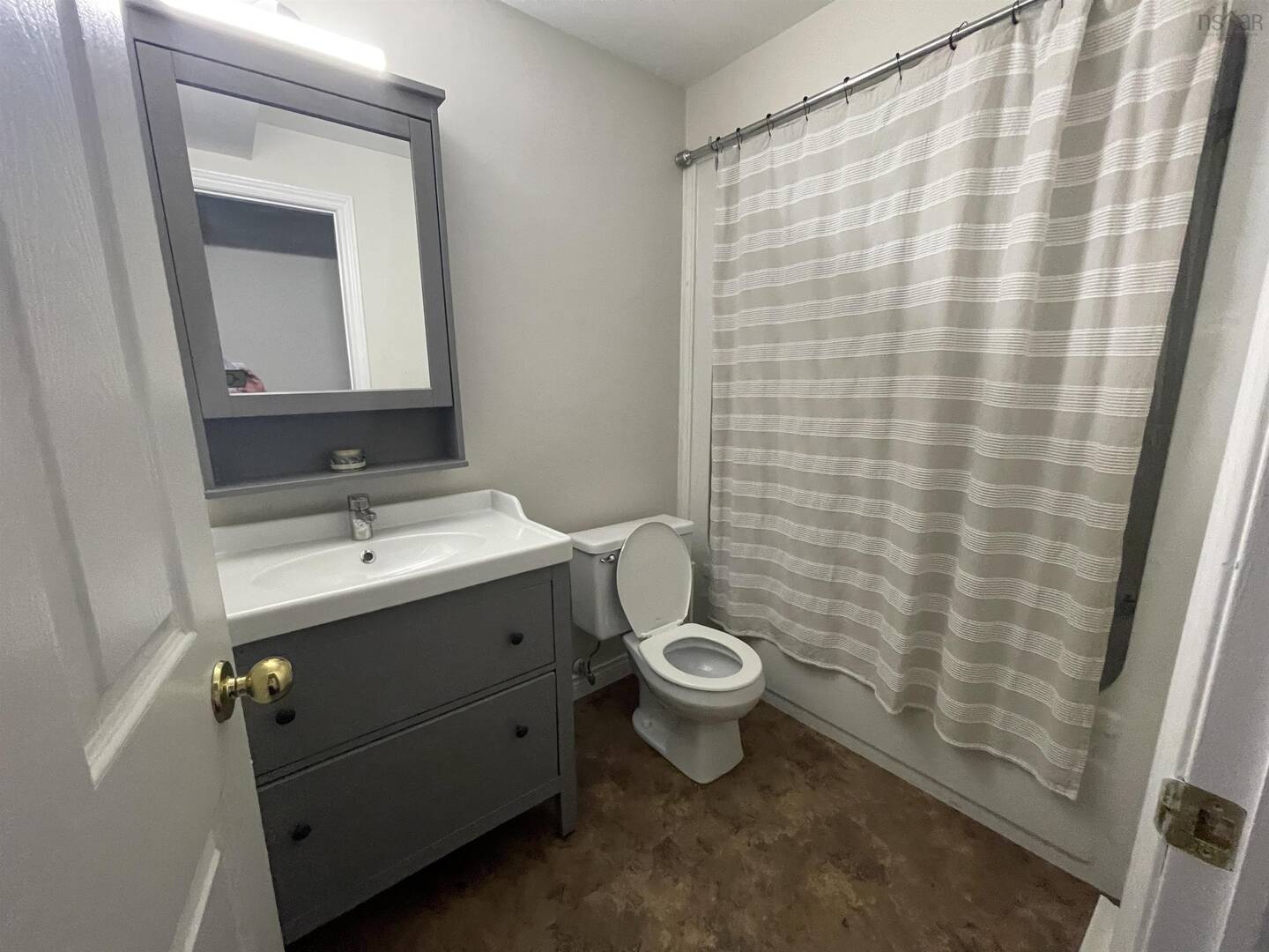 47 Victoria Dr Lower Sackville, NS B4C4C4