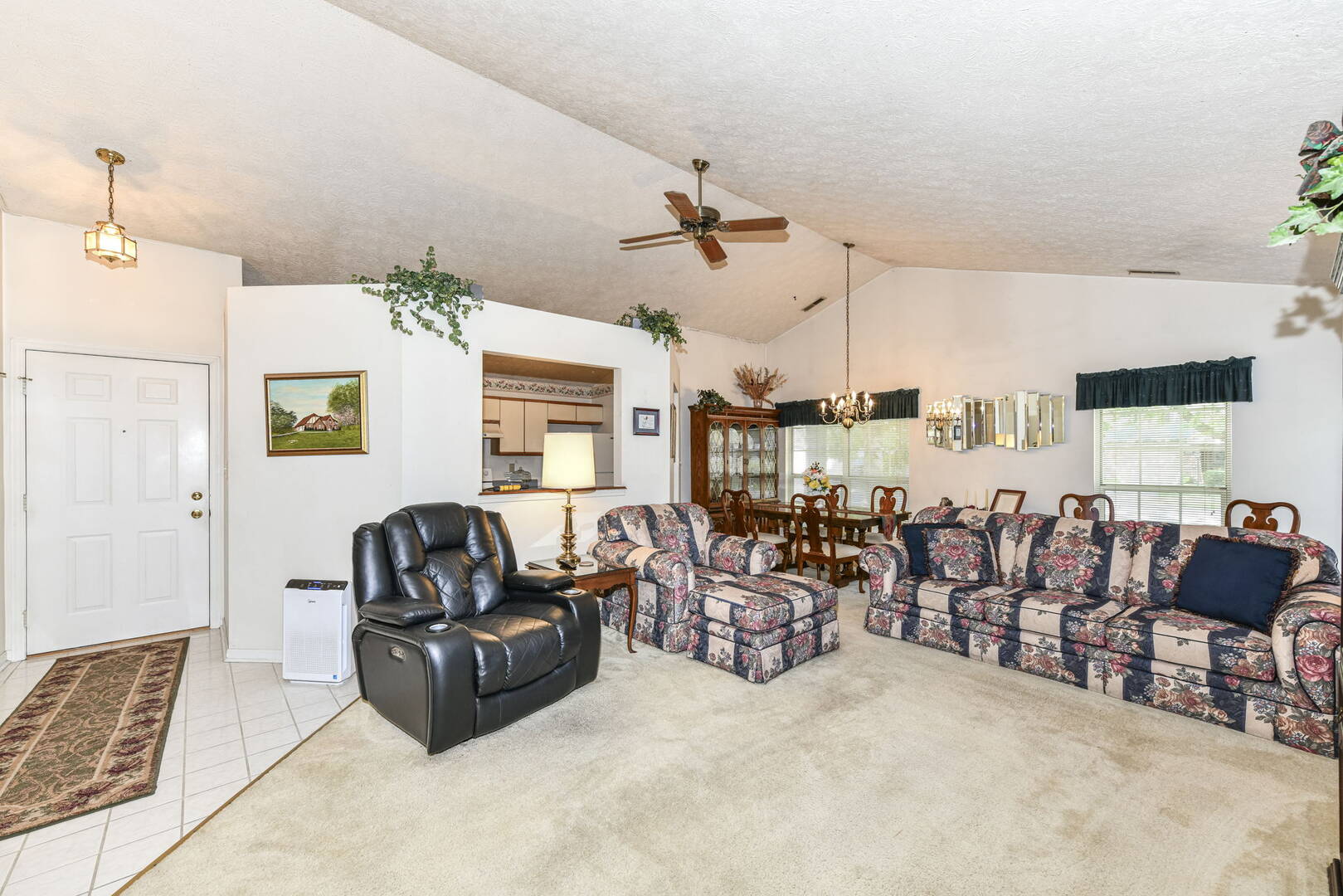 9478 Colony Pointe East Dr. Indianapolis, IN 46250