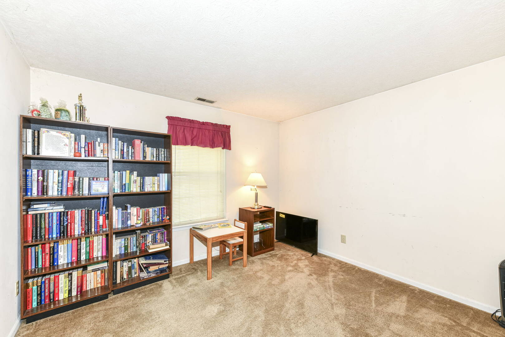 9478 Colony Pointe East Dr. Indianapolis, IN 46250