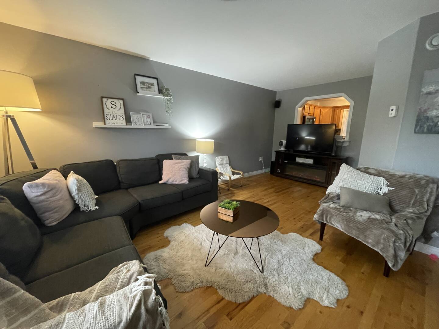 41 Aster Ct Halifax, NS B3S1G5