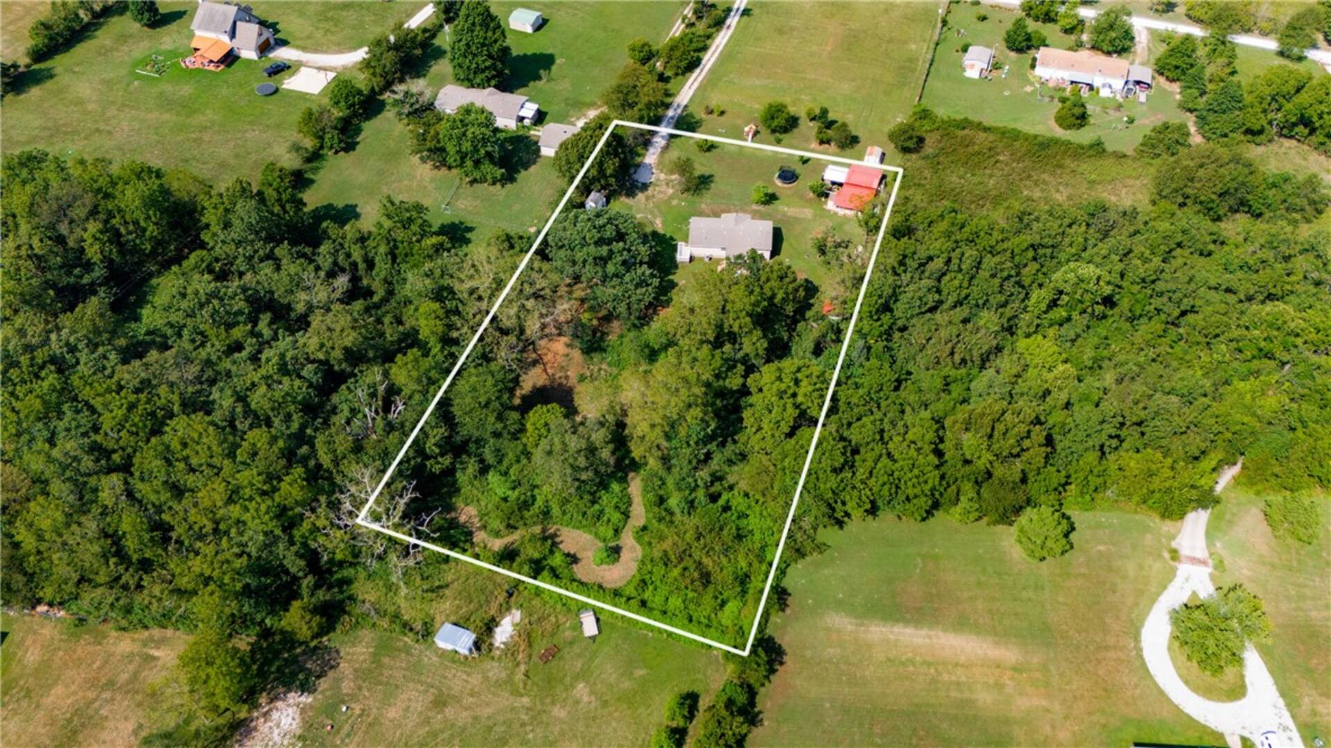 16264 Patton Rd Pea Ridge, AR 72751