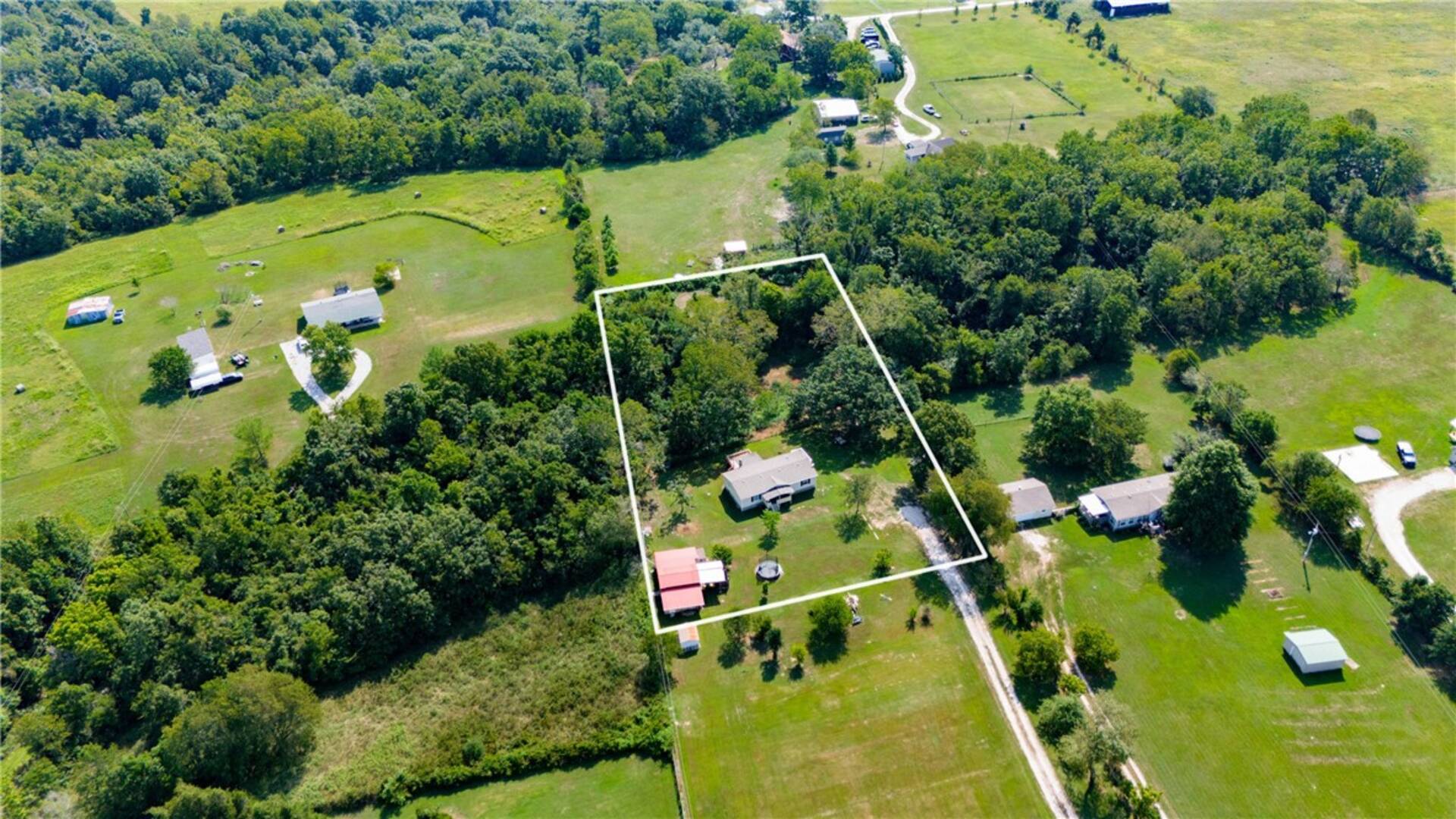 16264 Patton Rd Pea Ridge, AR 72751