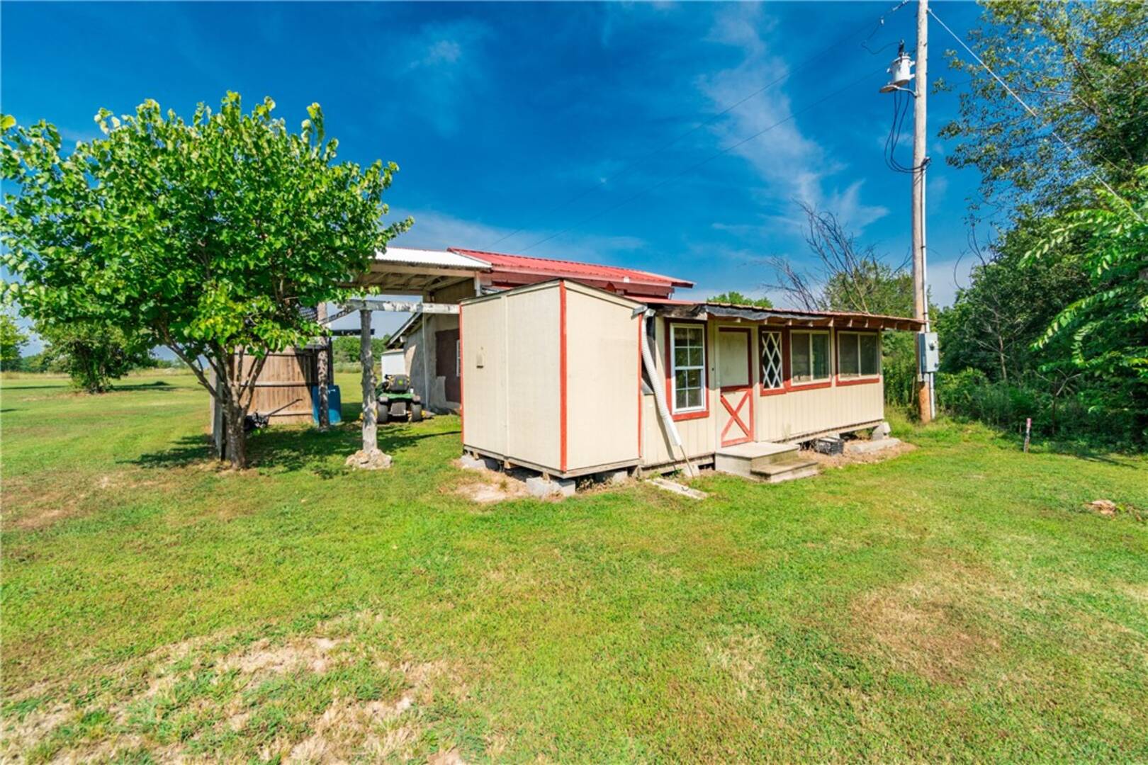 16264 Patton Rd Pea Ridge, AR 72751
