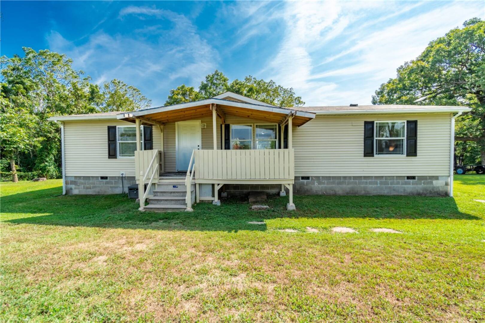 16264 Patton Rd Pea Ridge, AR 72751