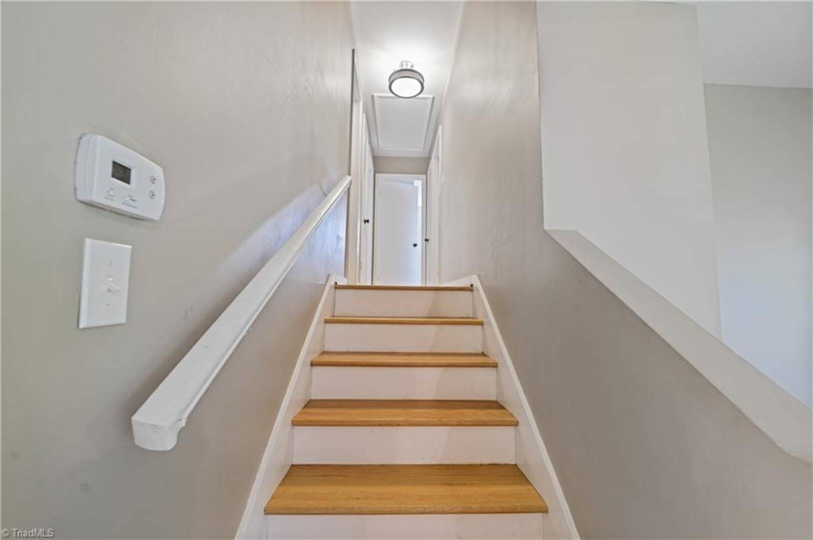 1727 Stoneybrook Dr High Point, NC 27265