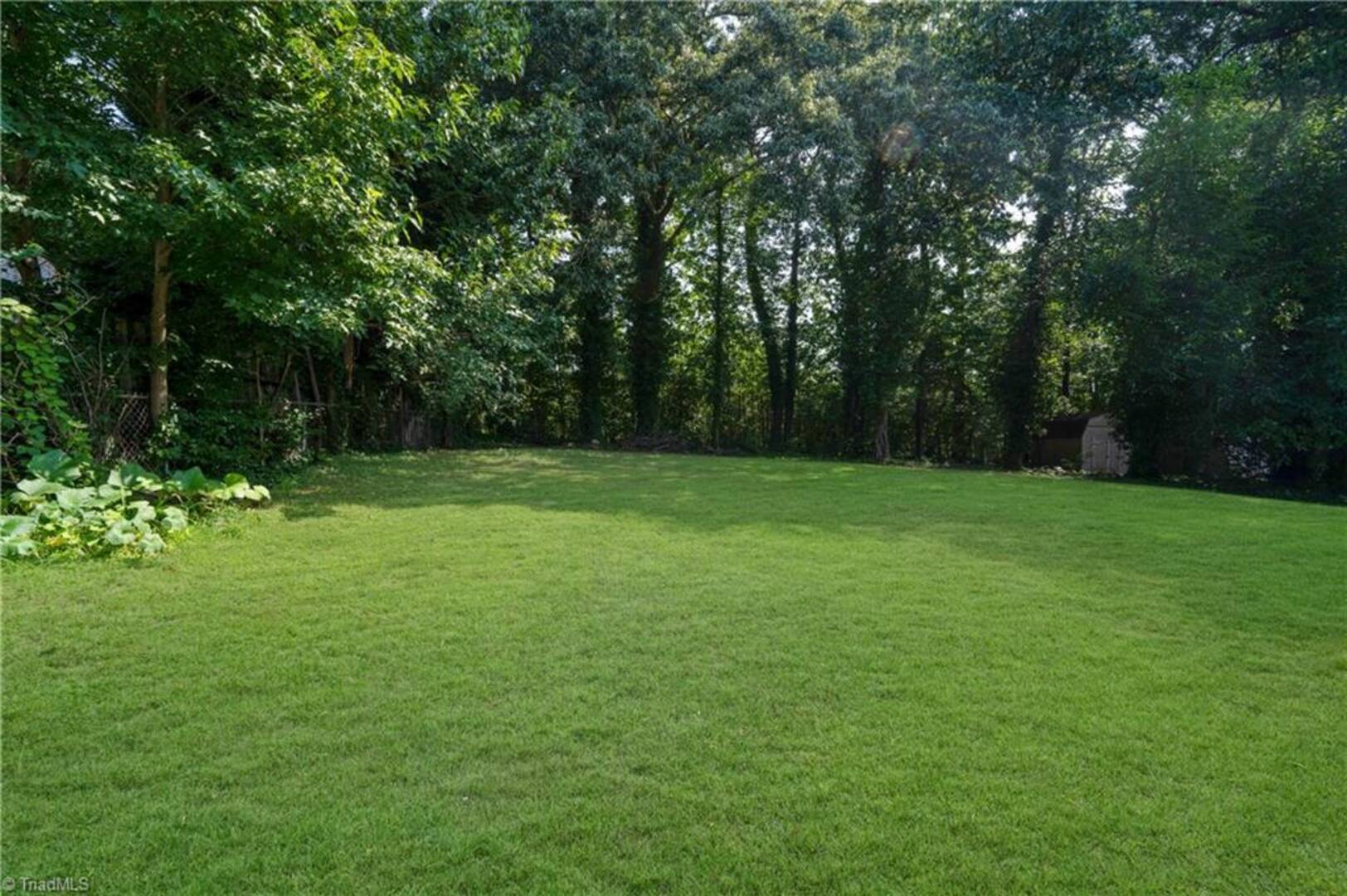 1727 Stoneybrook Dr High Point, NC 27265