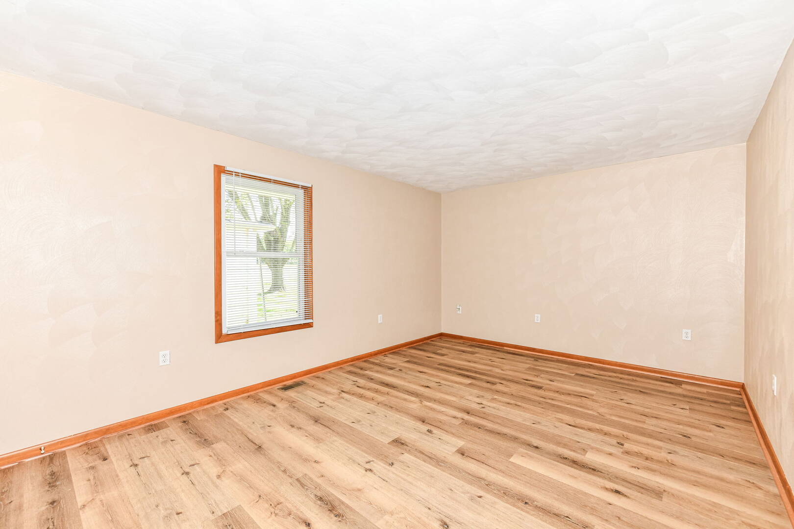 3515 Sloan Ave. Anderson, IN 46013