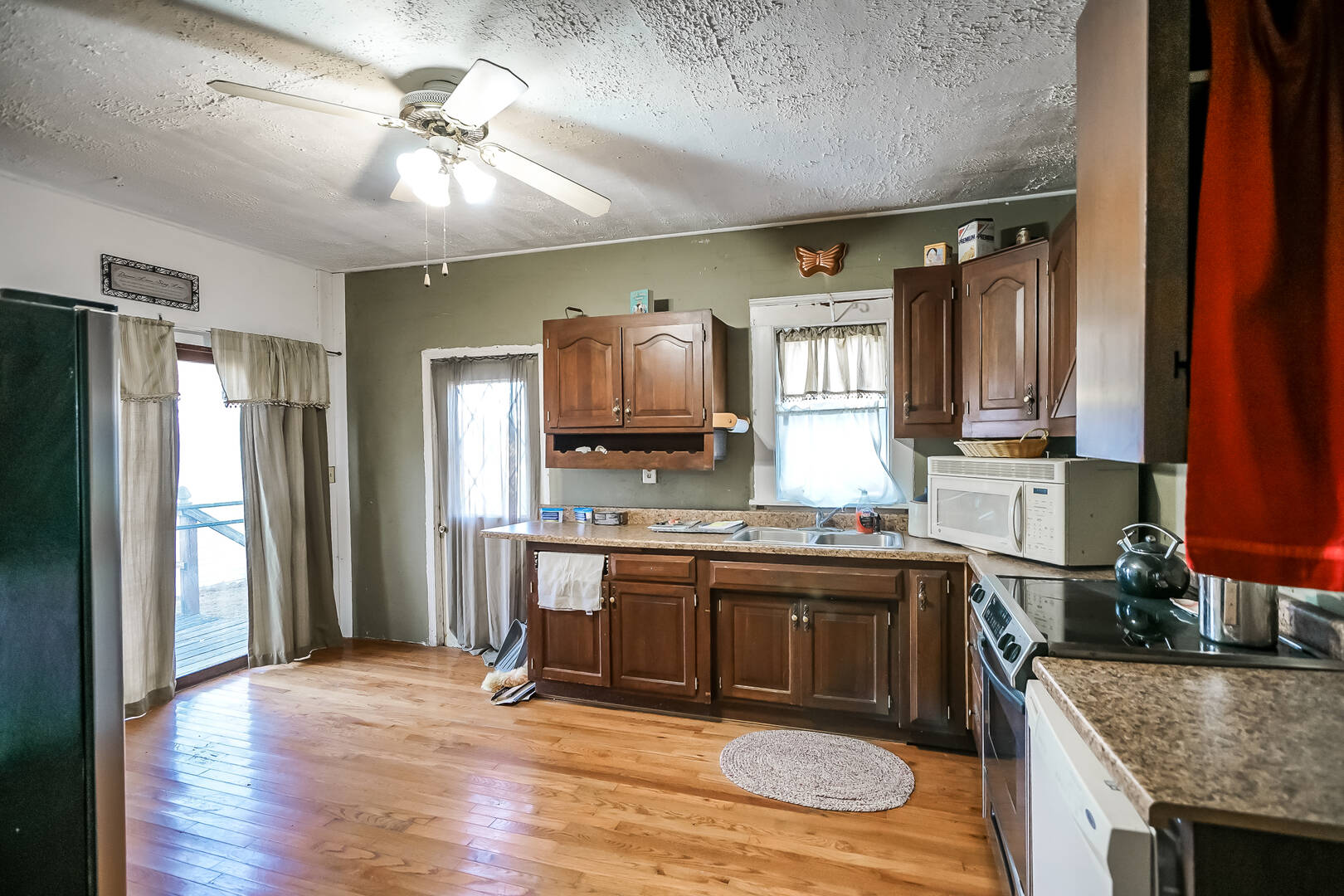 138 State Route 116 Benson, IL 61516