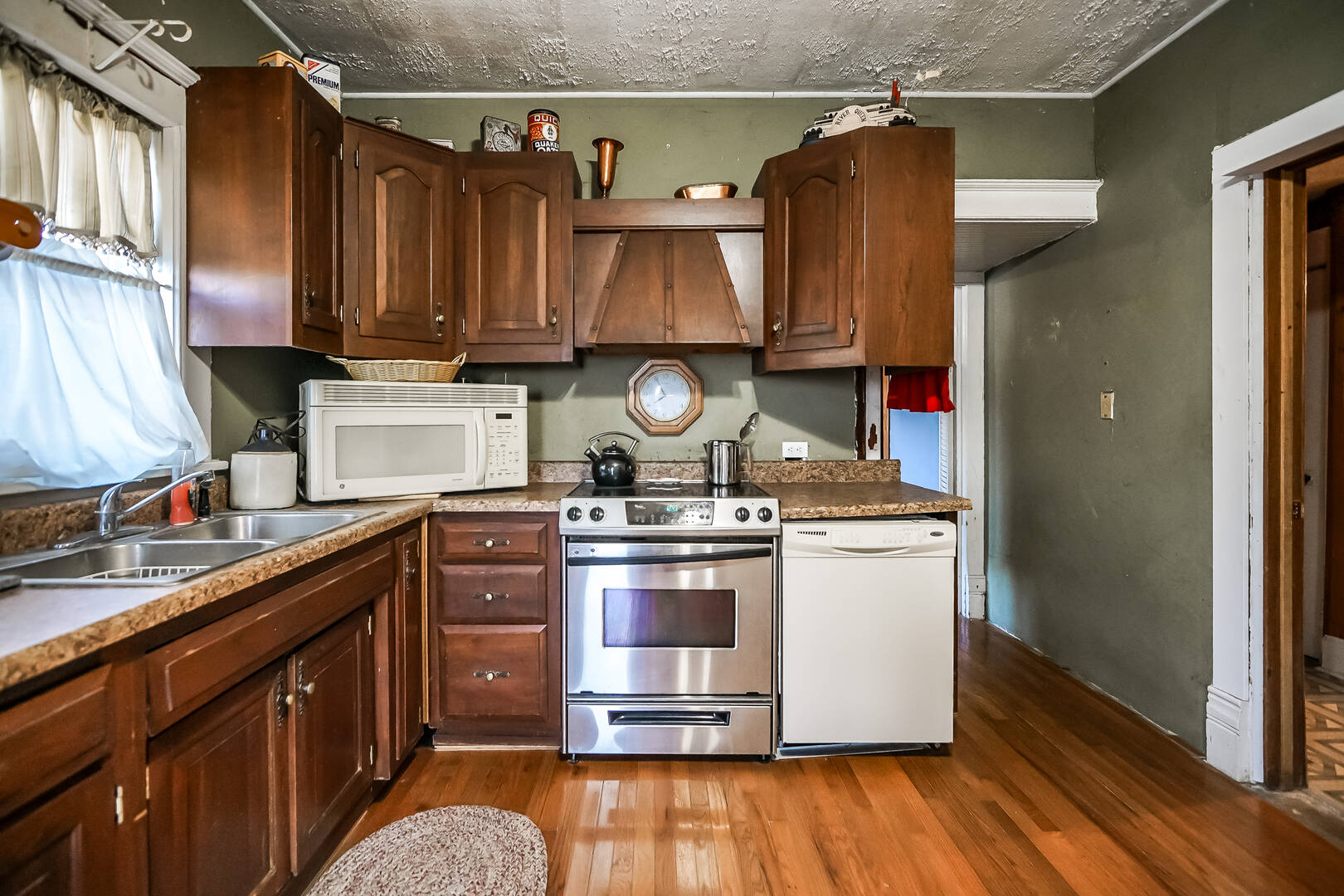 138 State Route 116 Benson, IL 61516