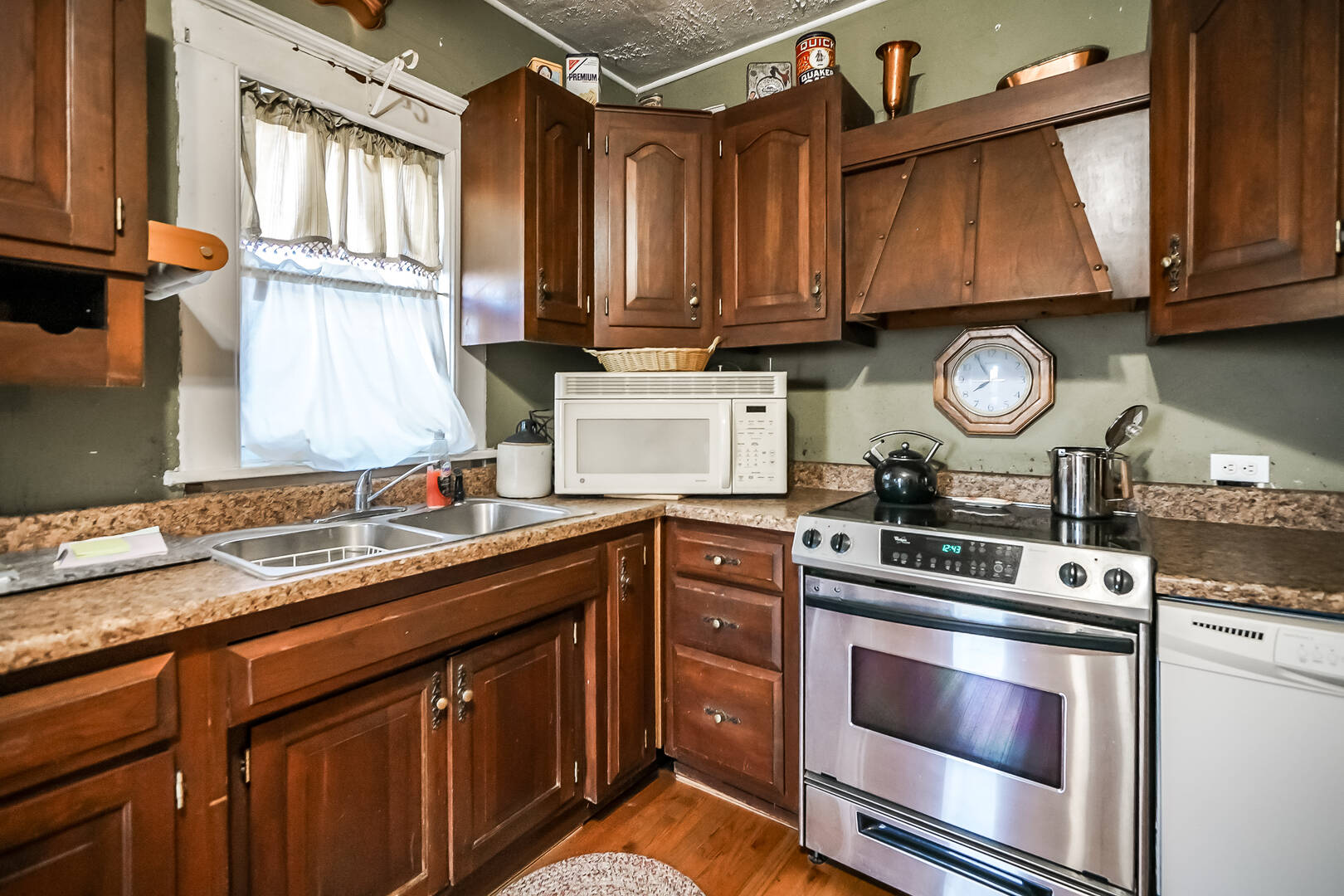 138 State Route 116 Benson, IL 61516
