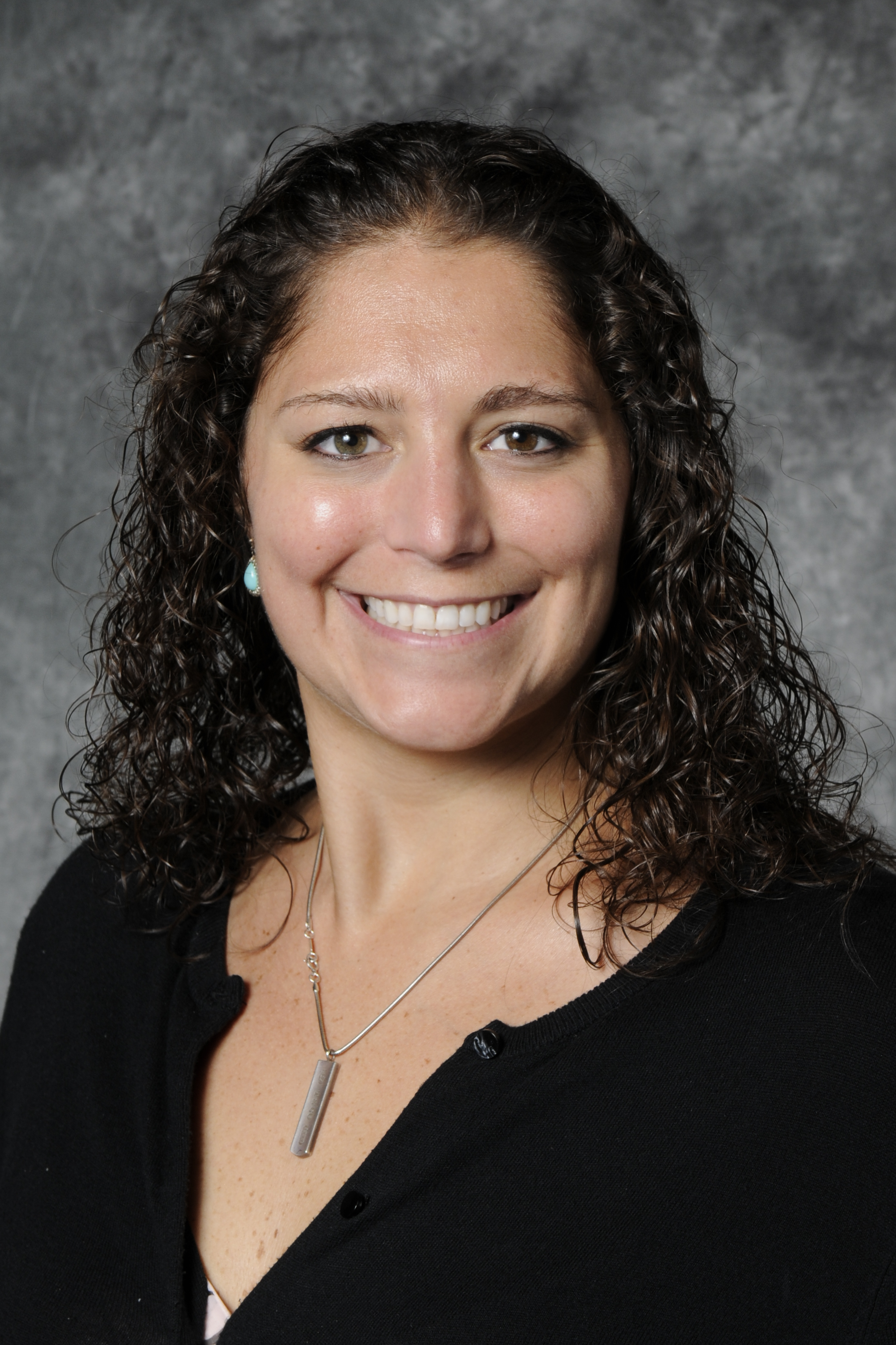 Nicole Basso Headshot